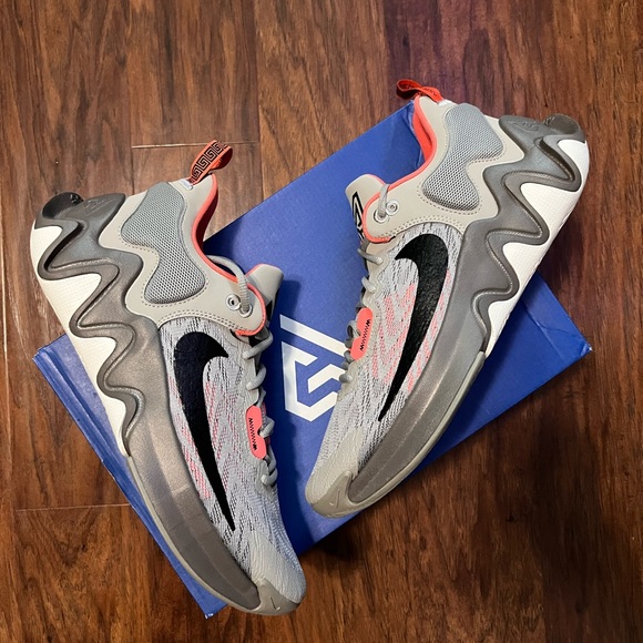 Giannas immorality 2 size 11 - Picture 1 of 5